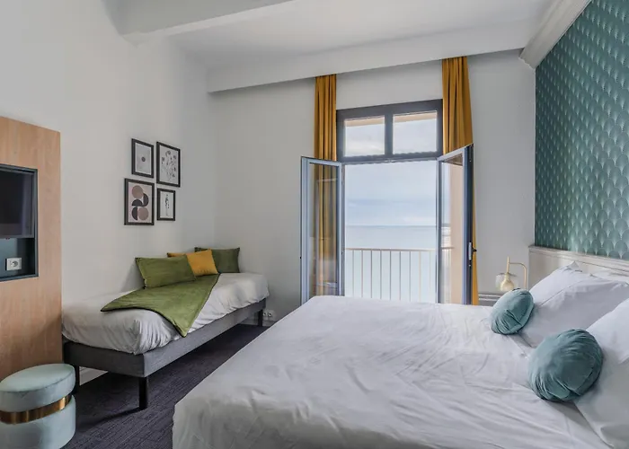 Hôtel Morgat Le Grand Hôtel De La Mer